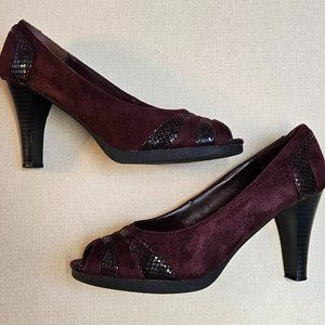 EUC Apostrophe 7M Heels Peep Toe Burgundy 3"